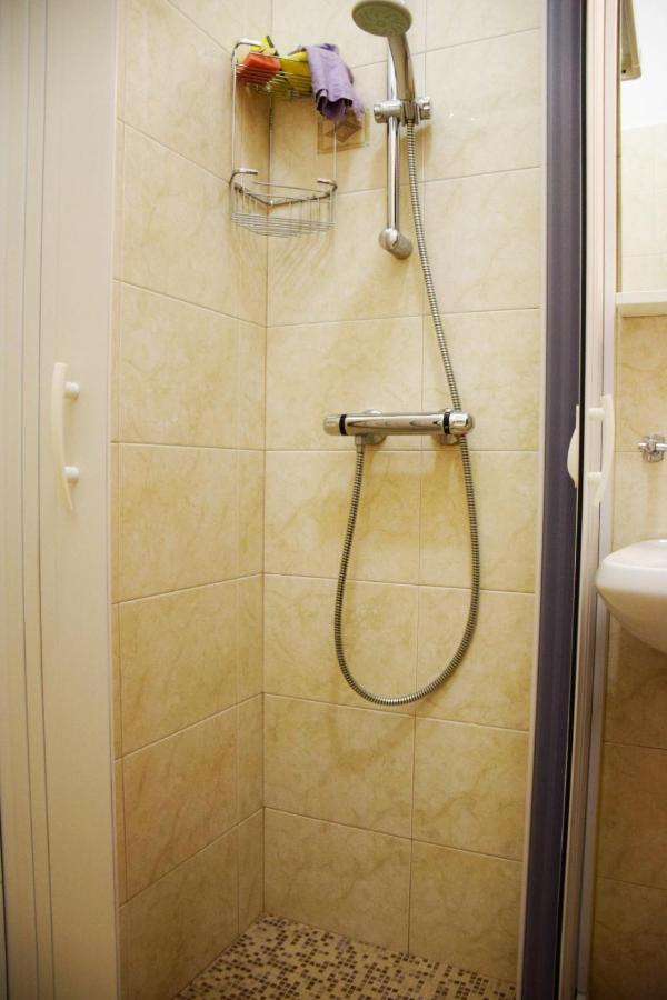 Apulia Holiday Apartment - Affitti Brevi Italia غرافينا إن بوليا المظهر الخارجي الصورة